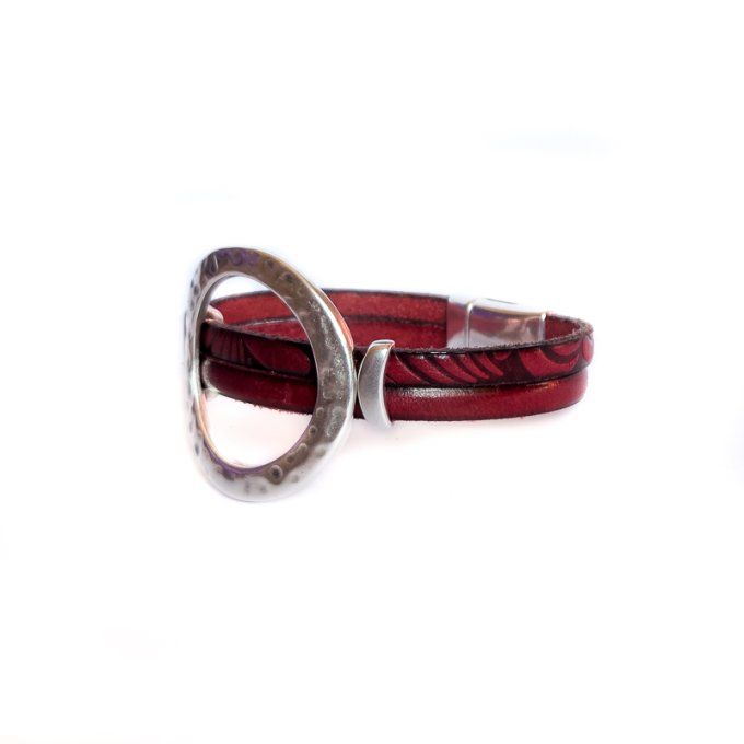 Bracelet cuir anneaux chic rouge